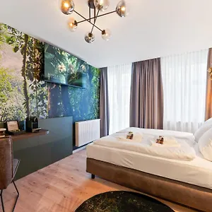 Hotel Jungle No5 Boutique - City-center, Stuttgart