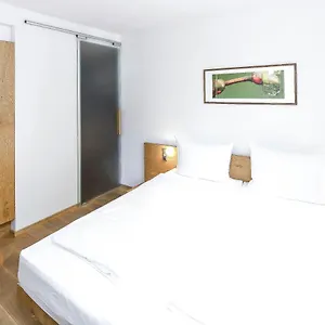 Hotel Wirtshaus Garbe, Stuttgart