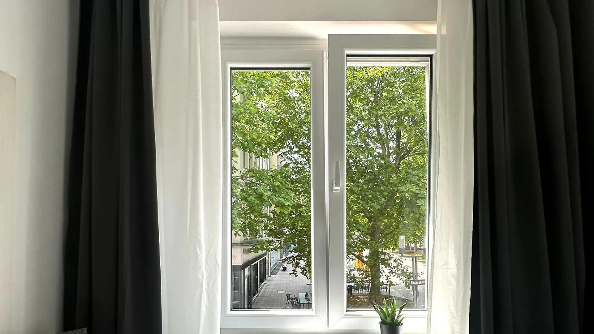 Benztown Hotel Gaestehaus Stuttgart