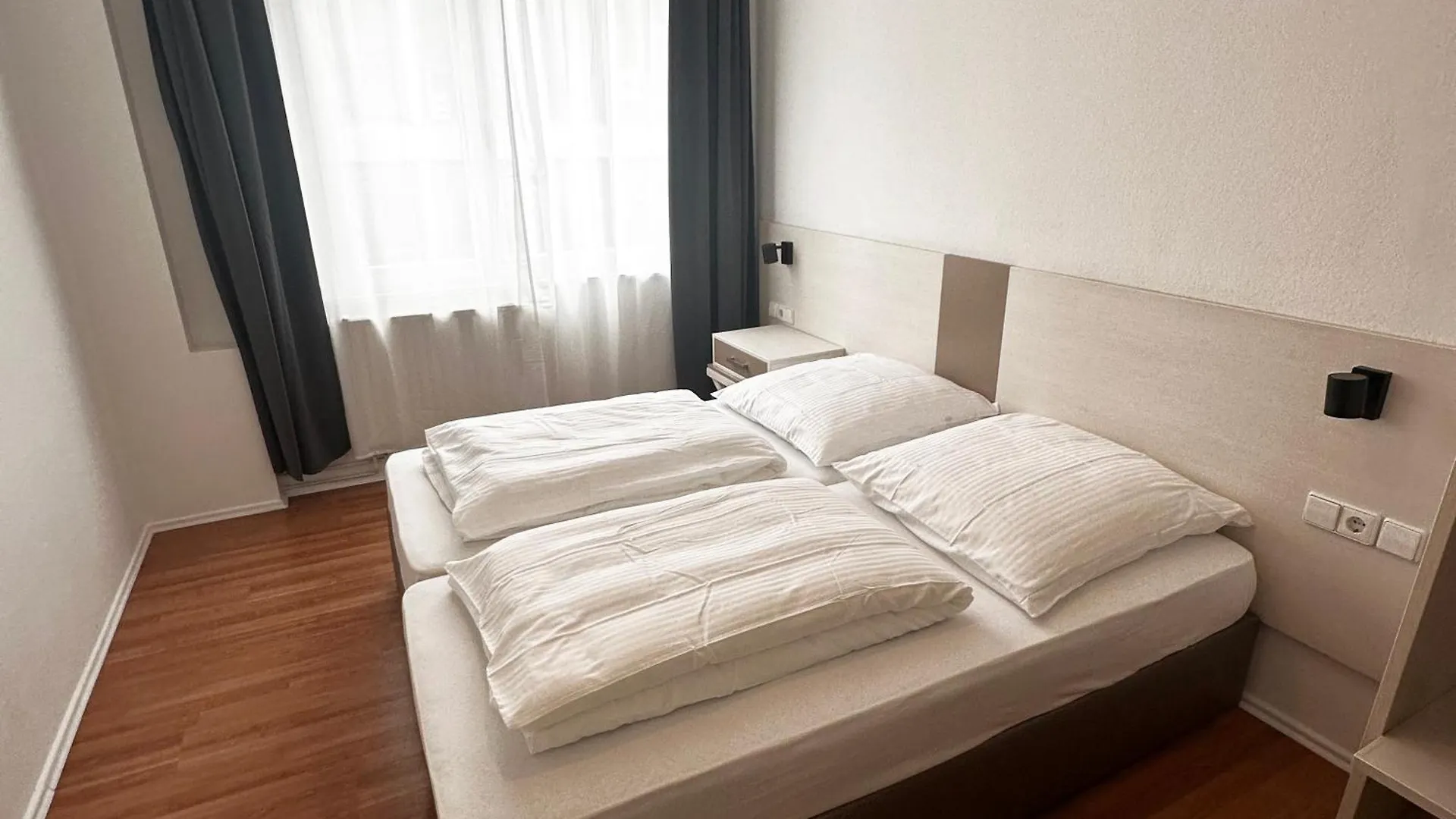 שטוטגרט Benztown Hotel Gaestehaus 0*,